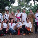 Peduli Lansia, Panitia Dharma Santi Nasional Beri Bantuan Ke Panti Asuhan Tresna Werdha Budi Mulia 4